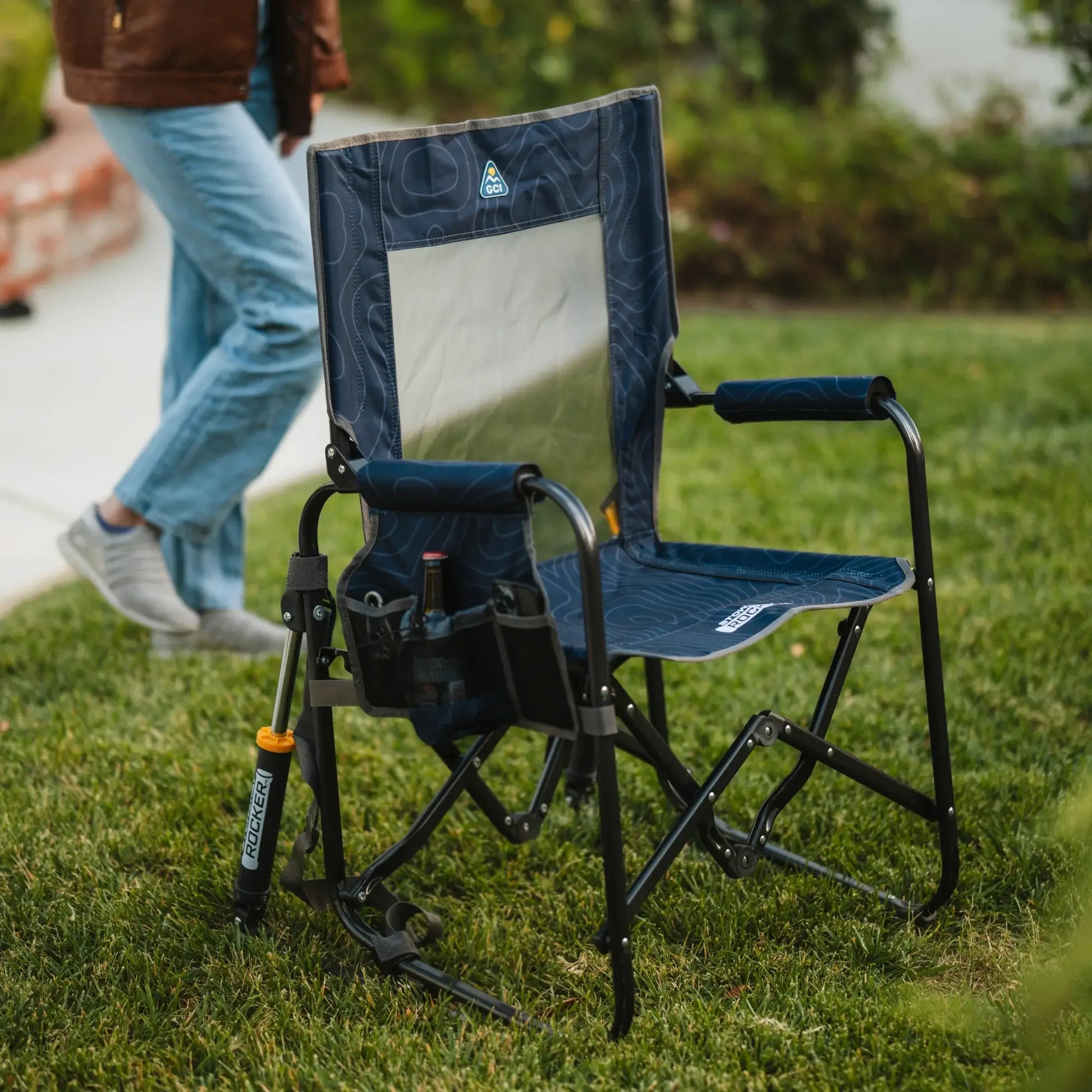 Stowaway Rocker™ - Easy Setup