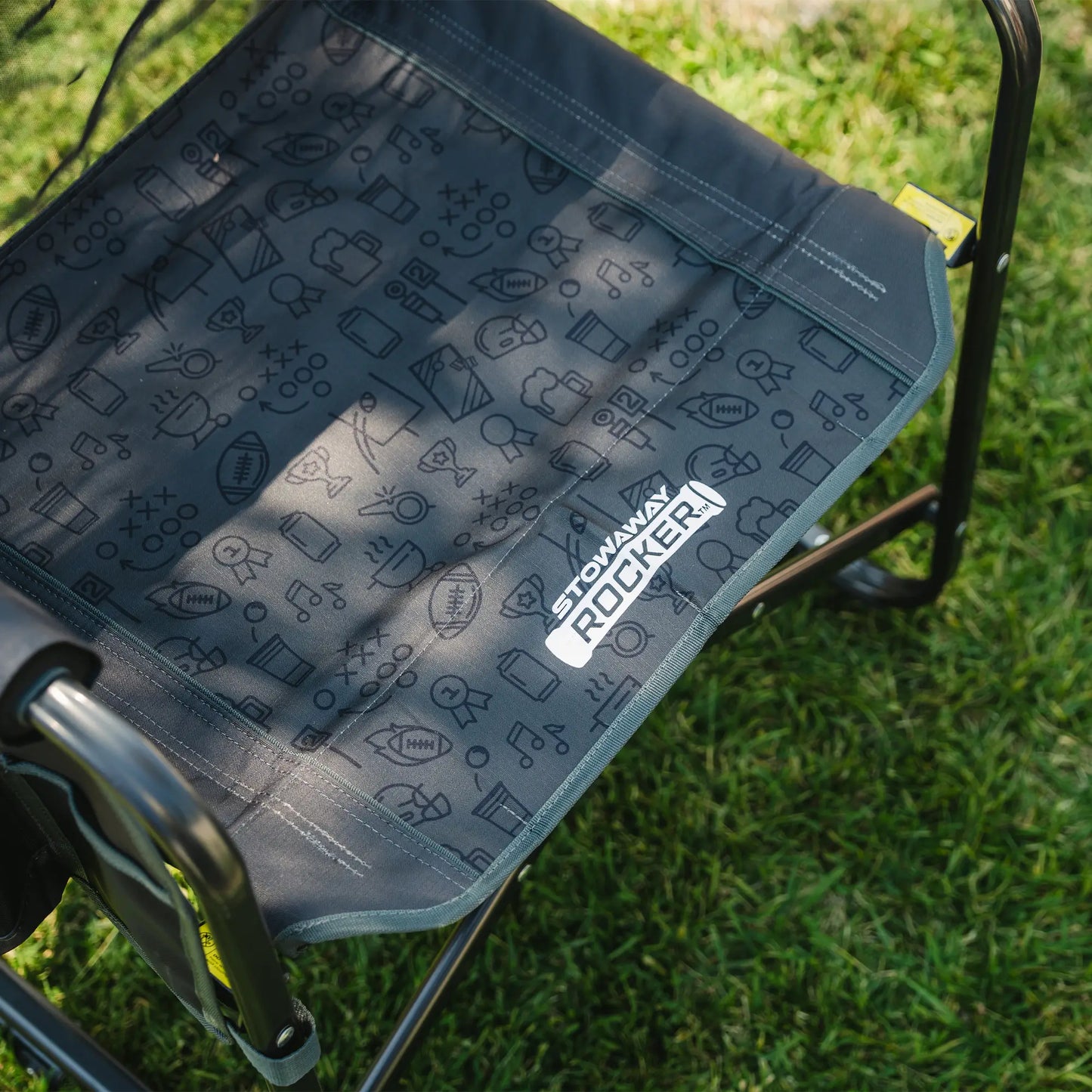 Stowaway Rocker™ - Cozy Camp Style